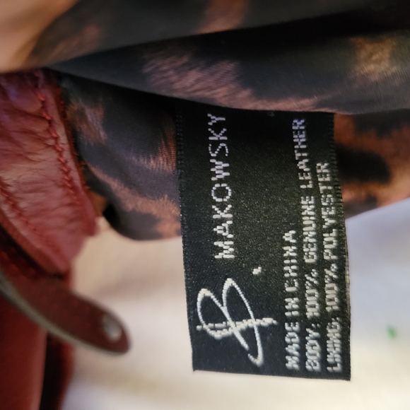 B. Makowsky Deep Red Pebbled Leather Bag EUC Silver Hardware - Picture 11 of 16